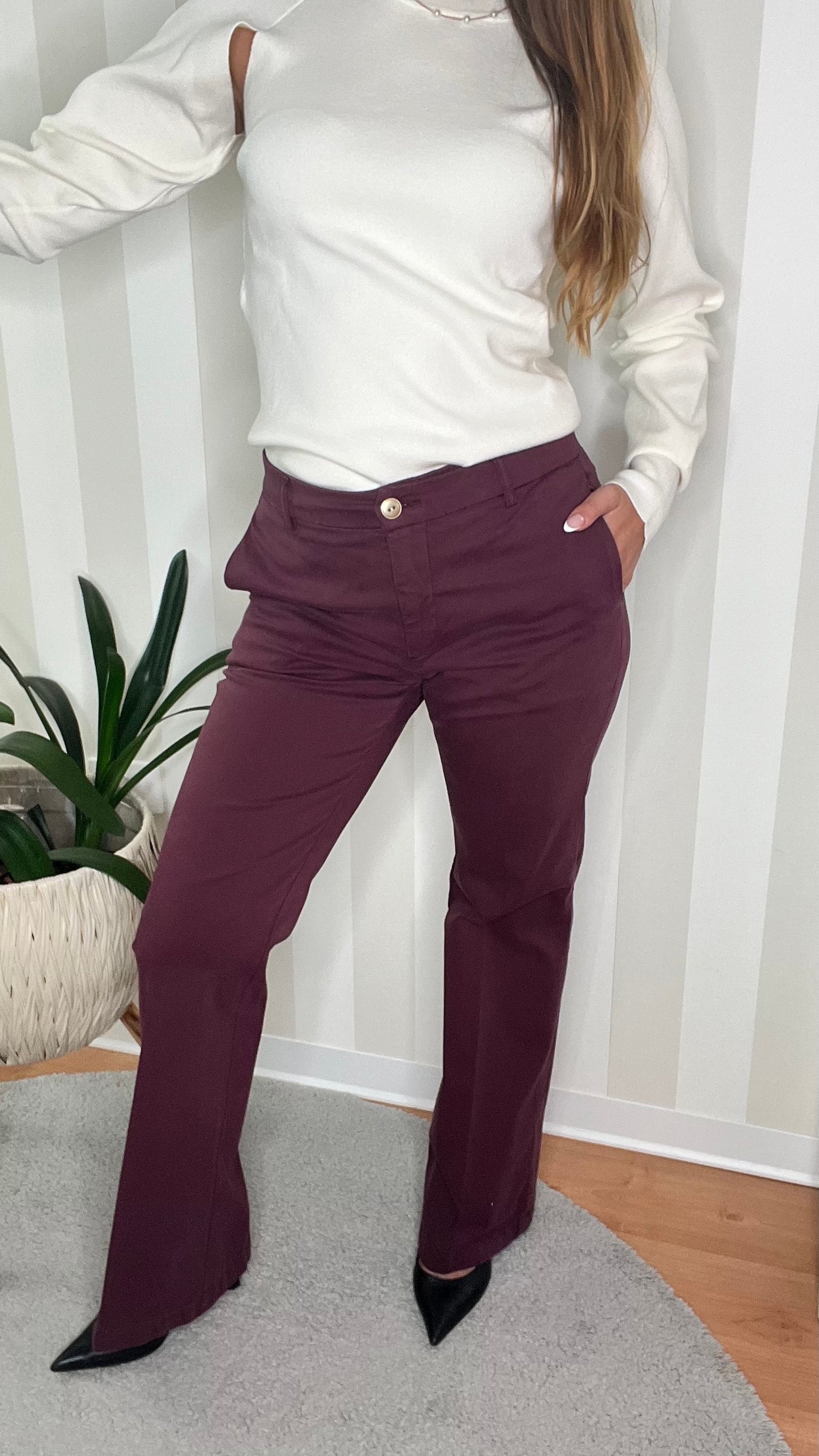 Pantalone flare bordeaux,40weft.