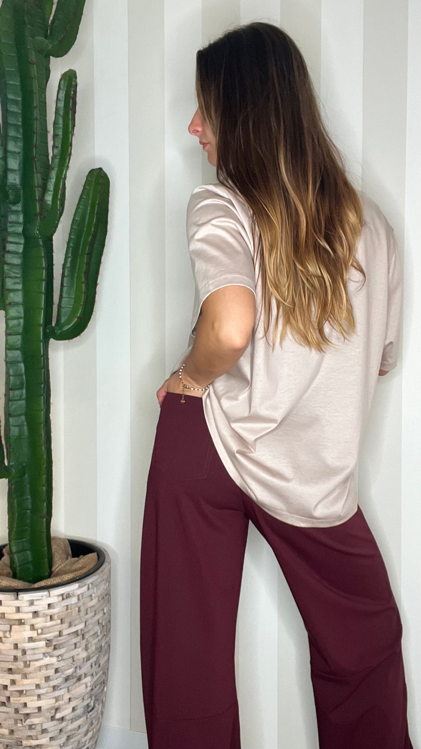 T-SHIRT IN COTONE CON STAMPA ALI