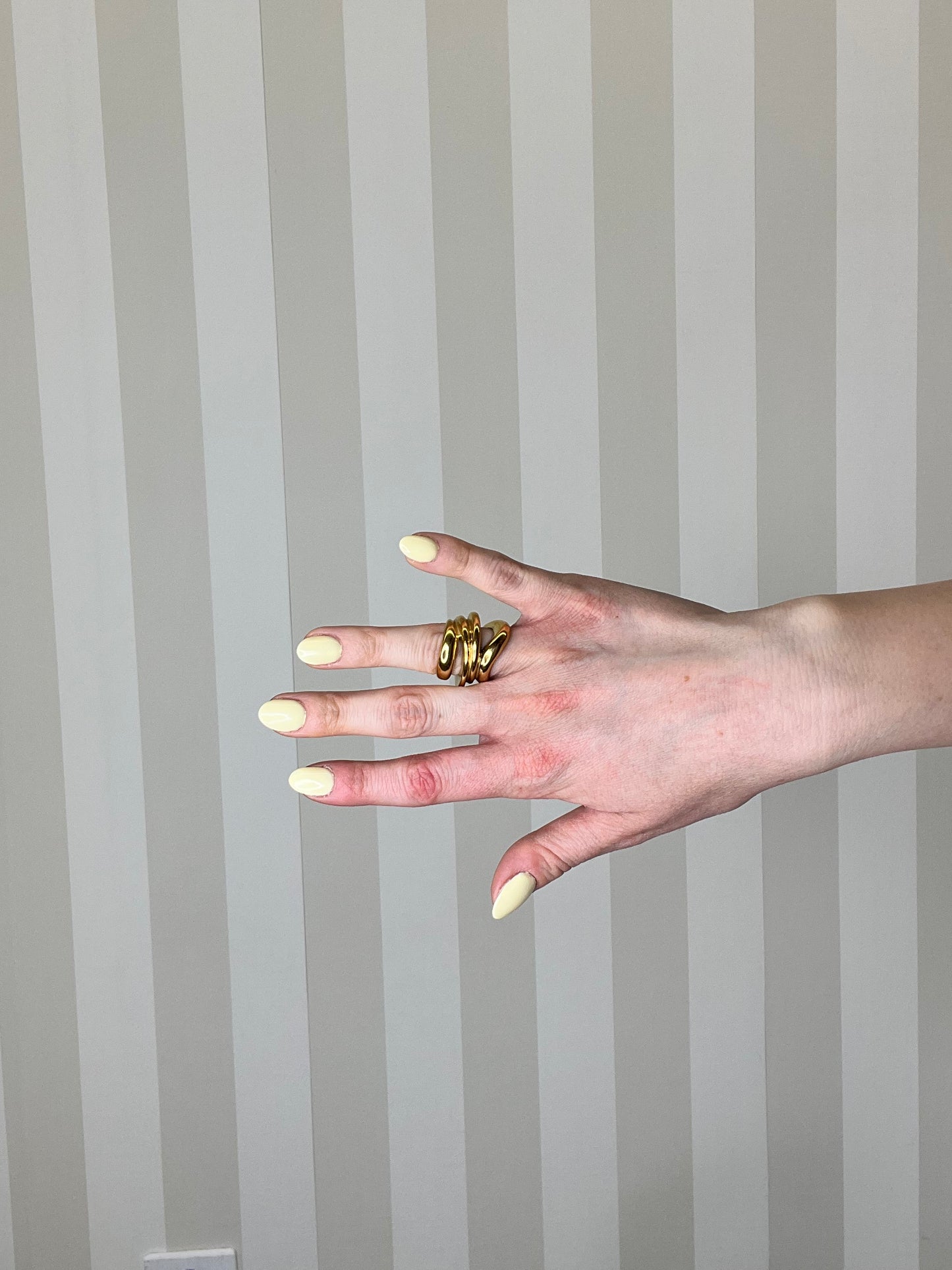 ANELLO MULTIFASCIA ORO,NALÌ.