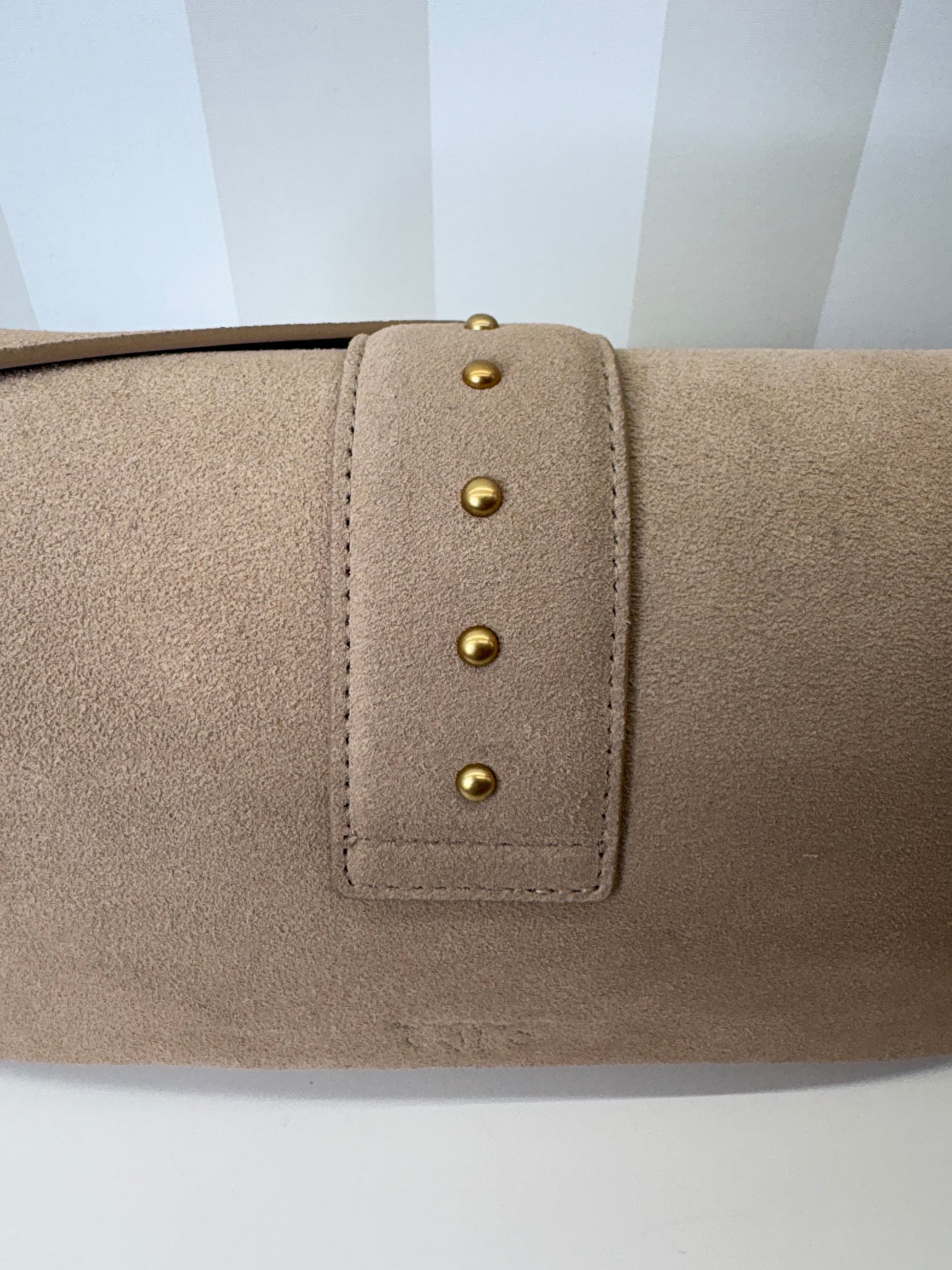 Borsa media a spalla Love Bag In suede, PINKO.