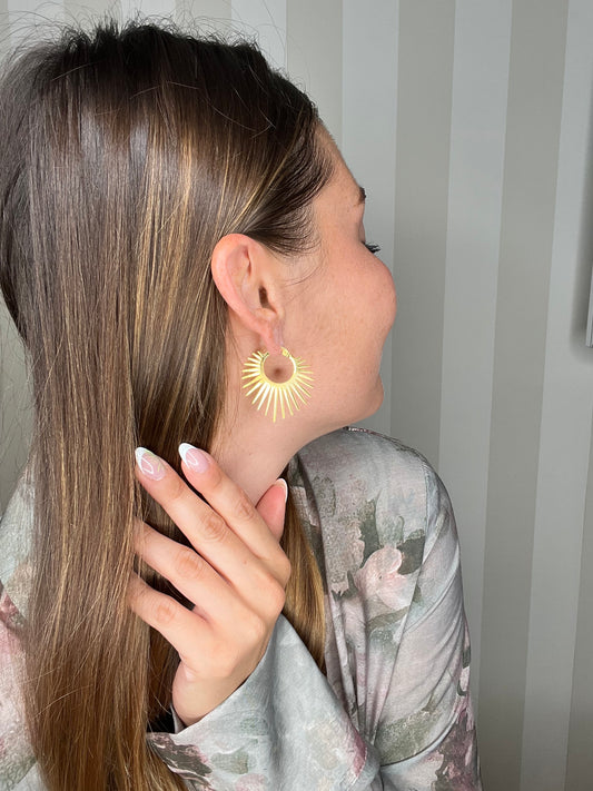 ORECCHINI CERCHI CON RAGGI ACC.INO ORO,NALÌ