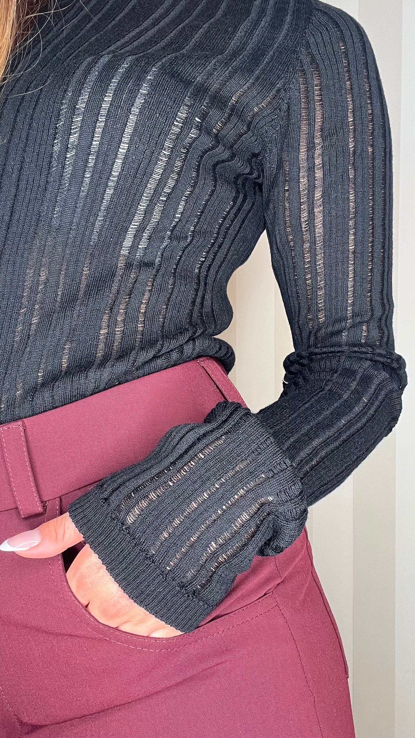 MAGLIA A COSTINE IN LANA,SOALLURE.