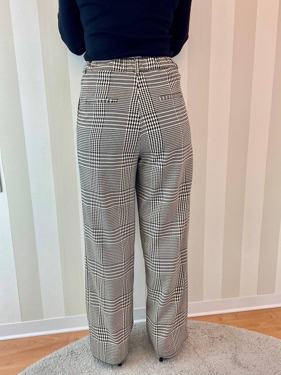 Pantalone Palazzo con Pences SoAllure