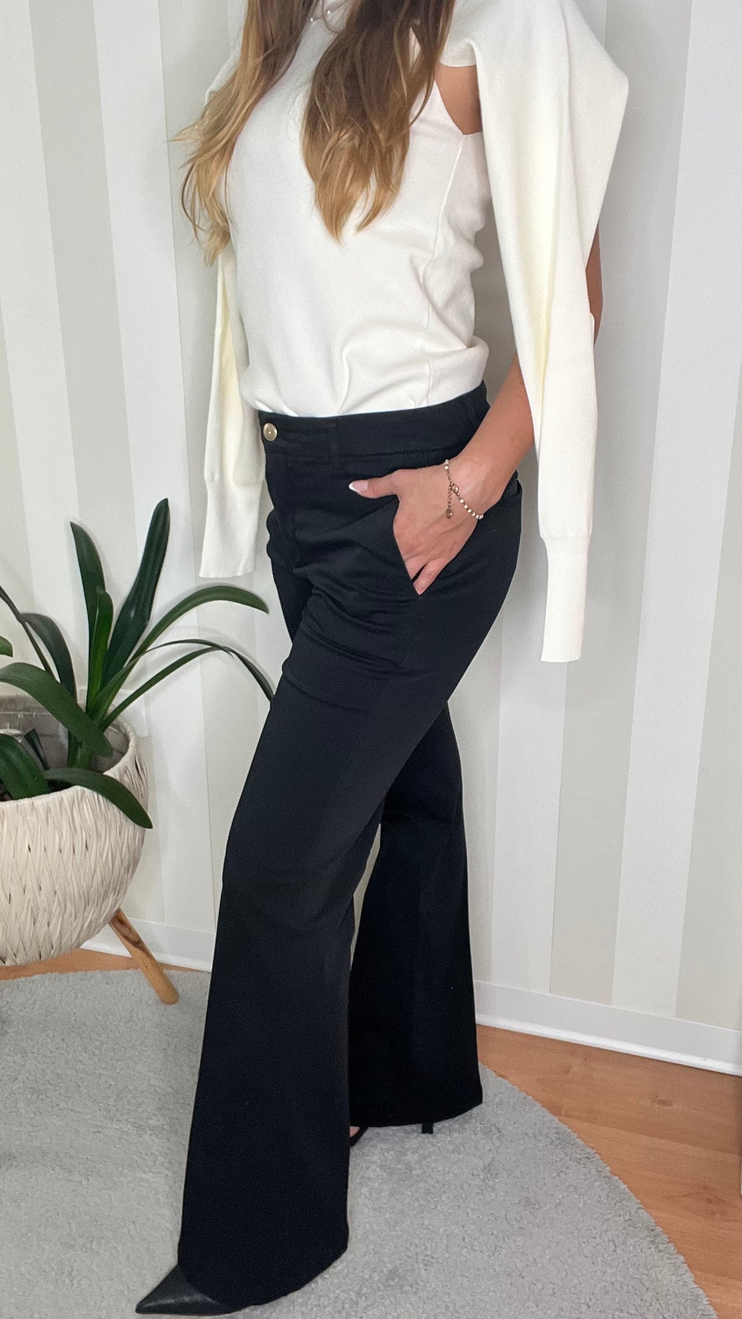 Pantalone flare nero,40weft.