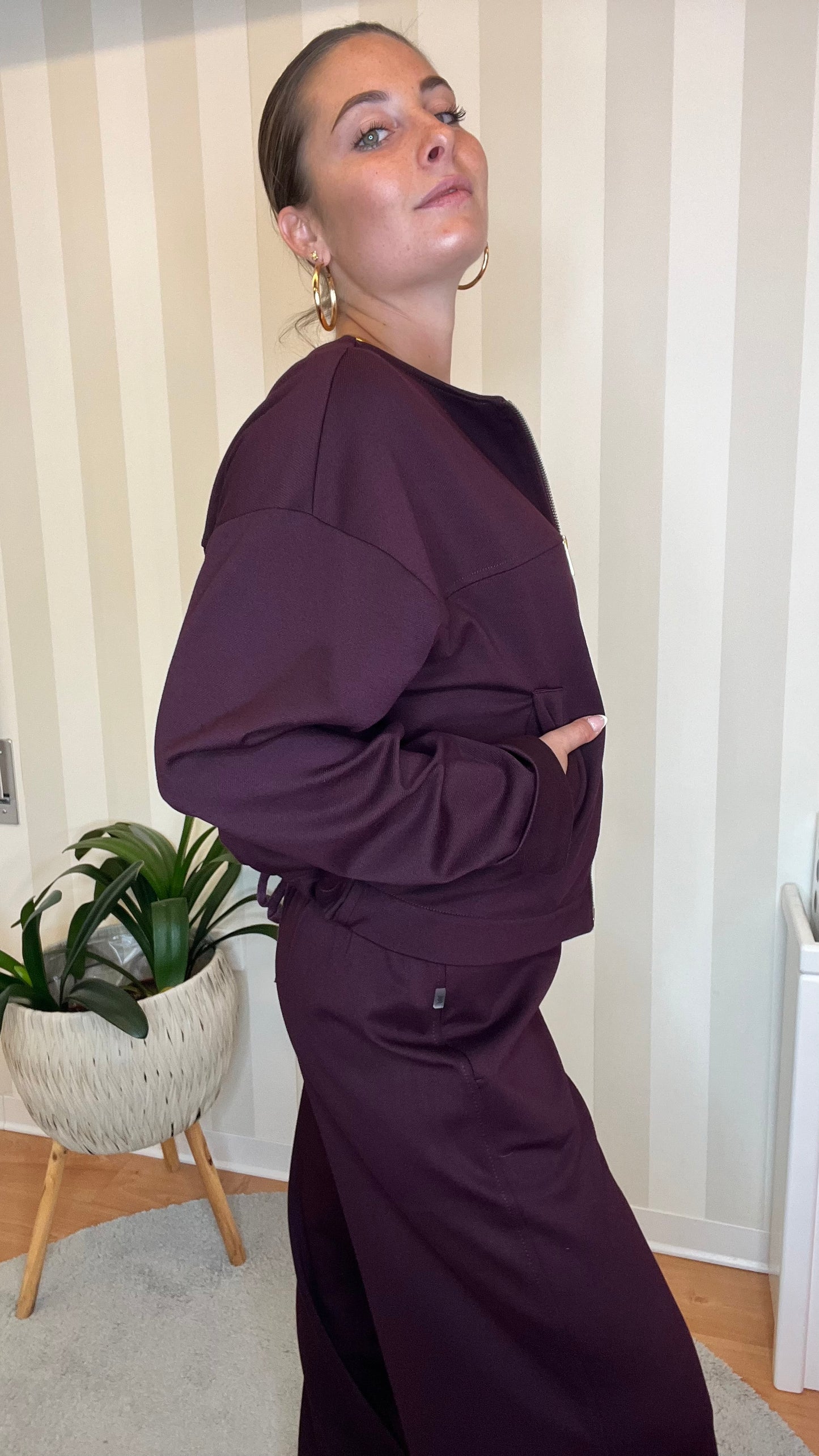 GIACCA CORTA IN TESSUTO TINTA UNITA,JIJIL.