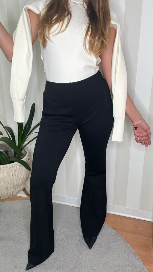 Pantalone flare nero in viscosa,Jijil.