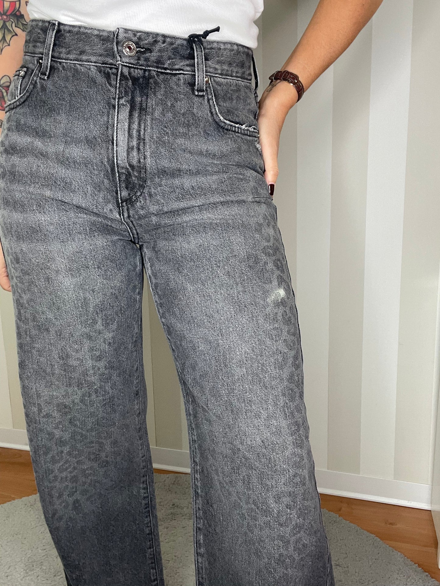 SUPER WIDE WOMAN,ROY ROGER’S