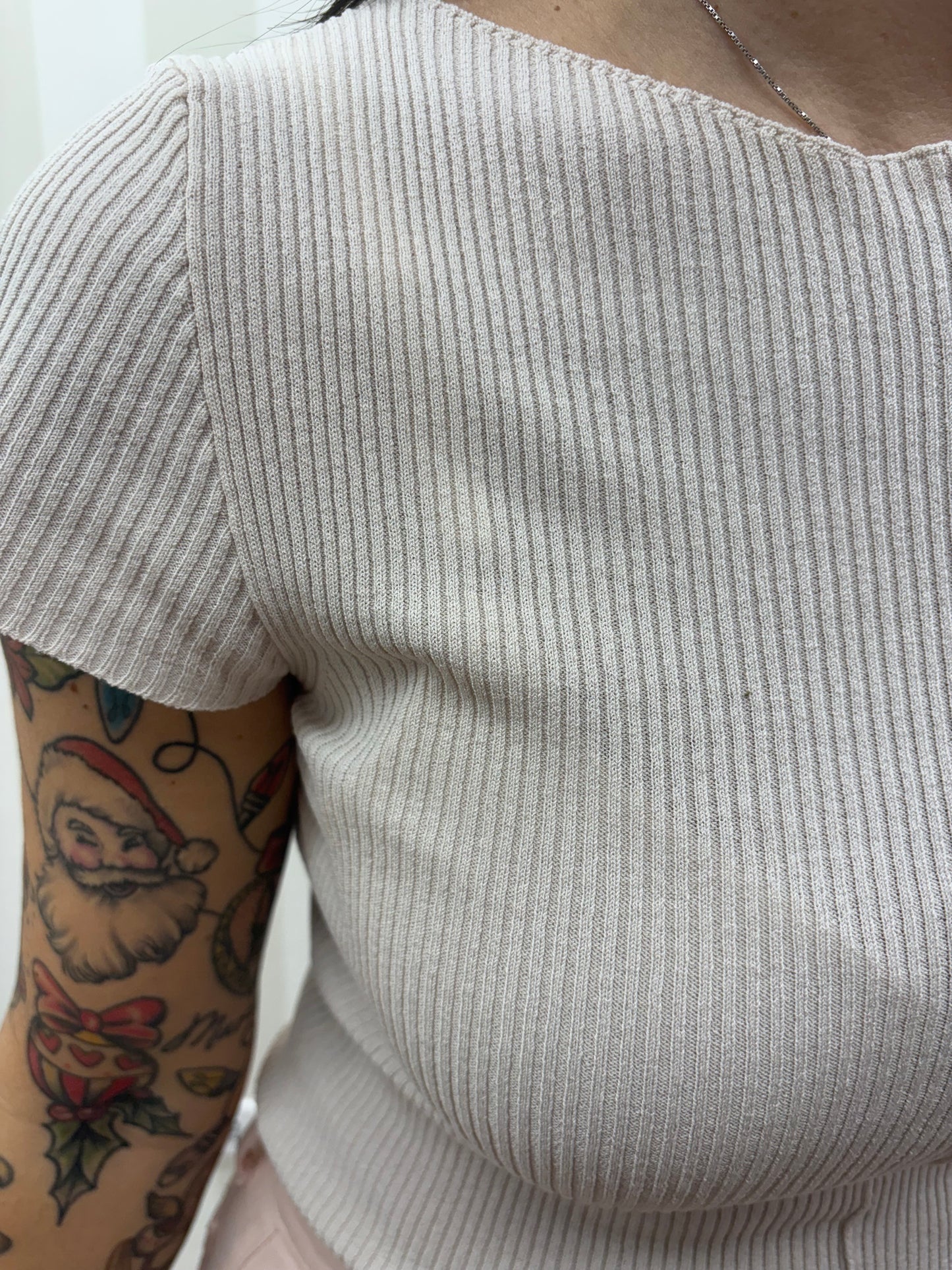 Top in maglia a costine,SOALLURE.