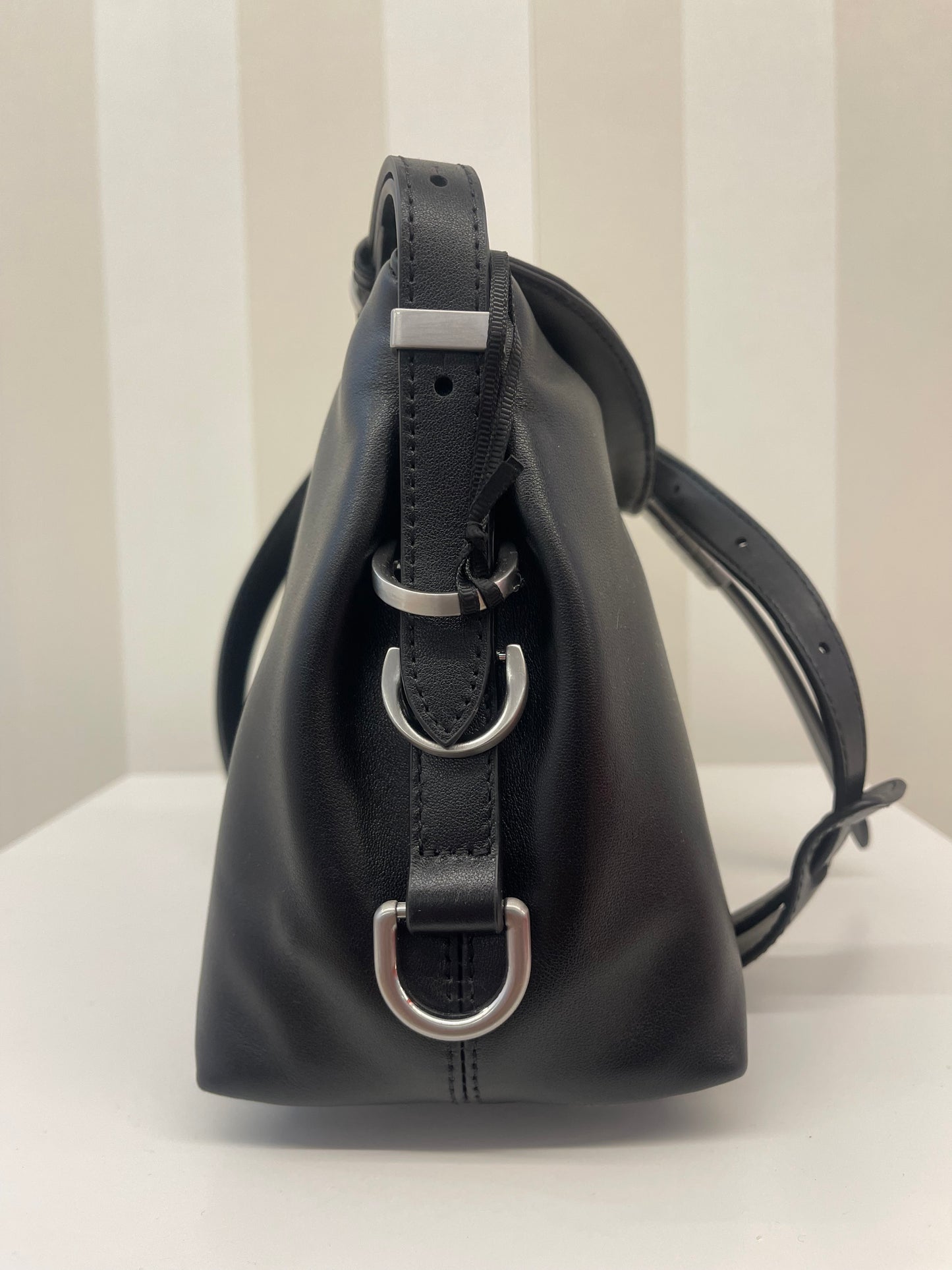 Borsa a spalla Saddle Bag Baguette media in pelle,PINKO.