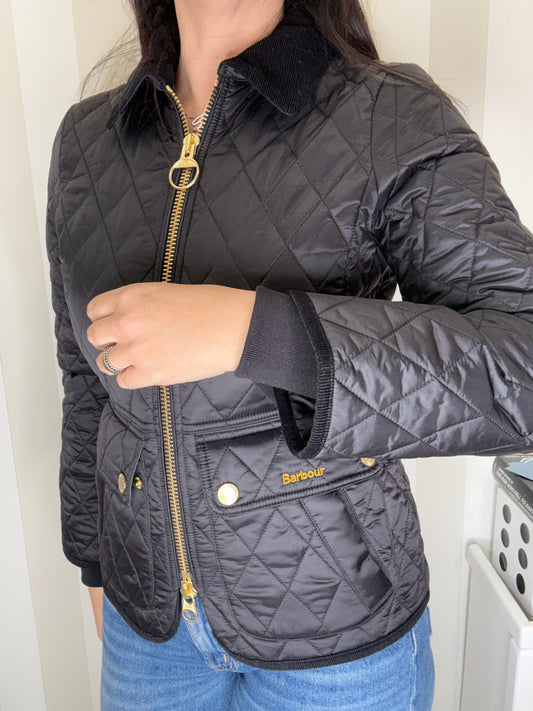 Giacca trapuntata Barbour nera.