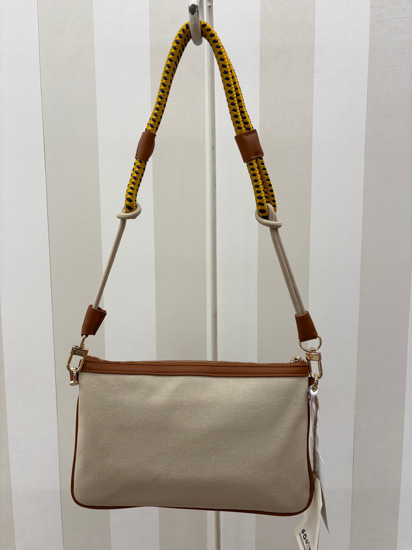 POCHETTE,V73.