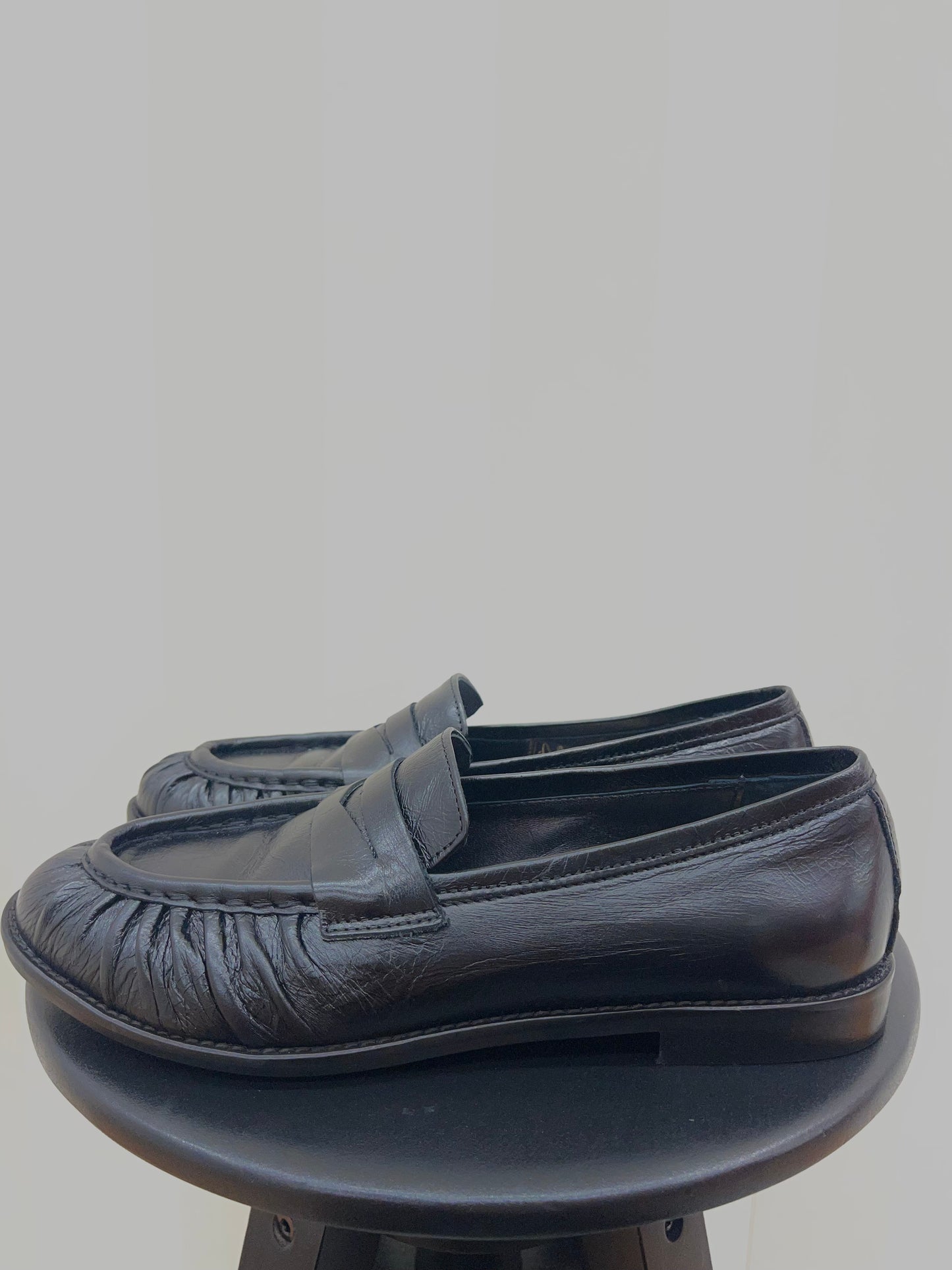 Mocassino nero,divine follie.