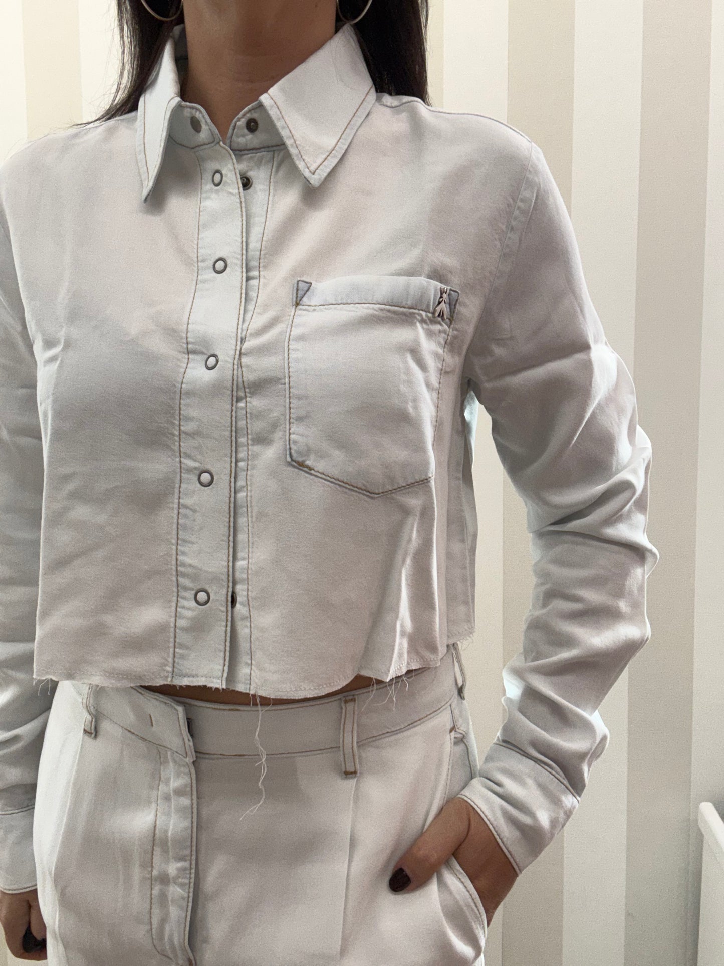 Camicia crop Patrizia Pepe.