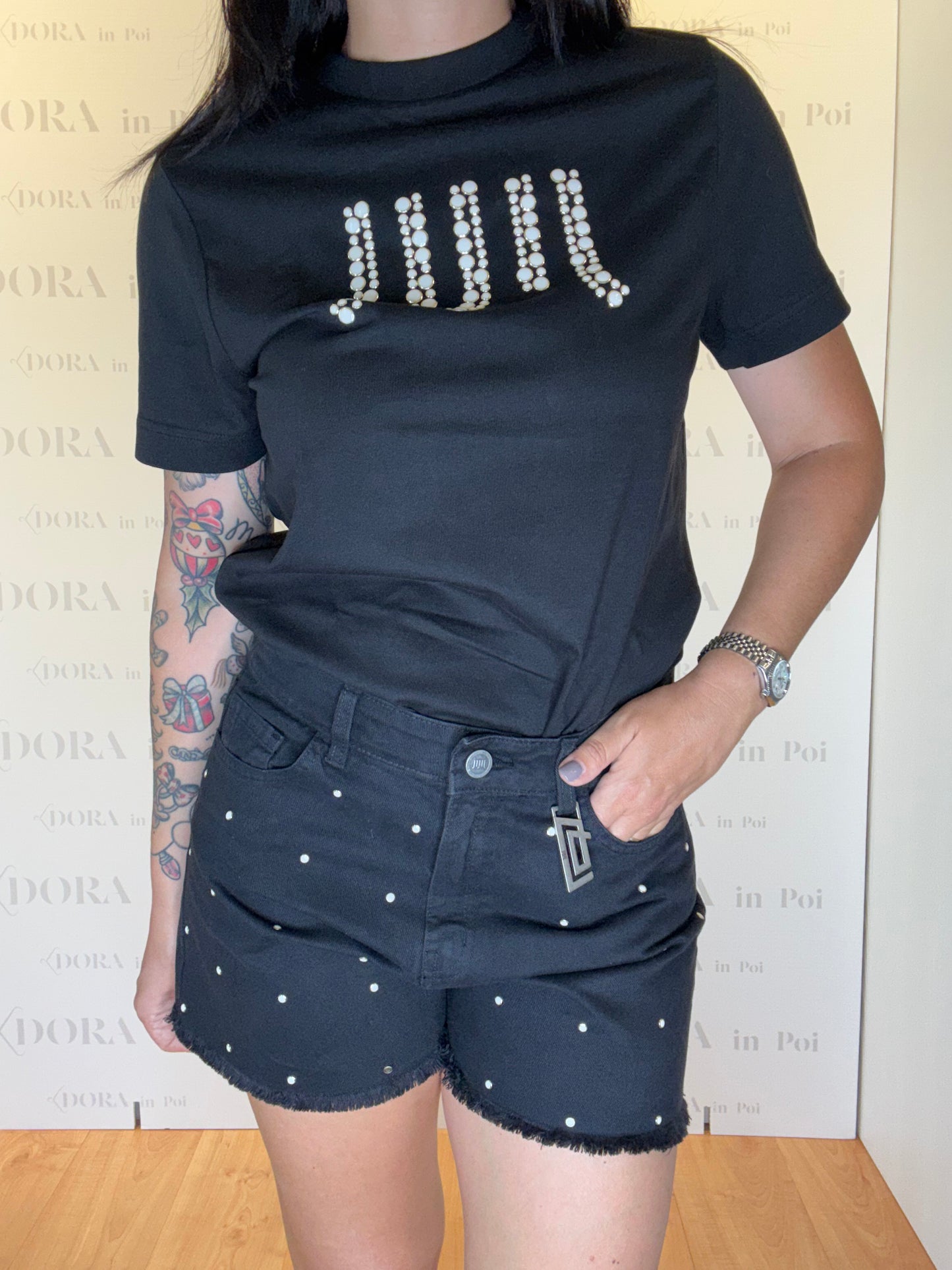 Shorts con applicazioni nero, JIJIL.