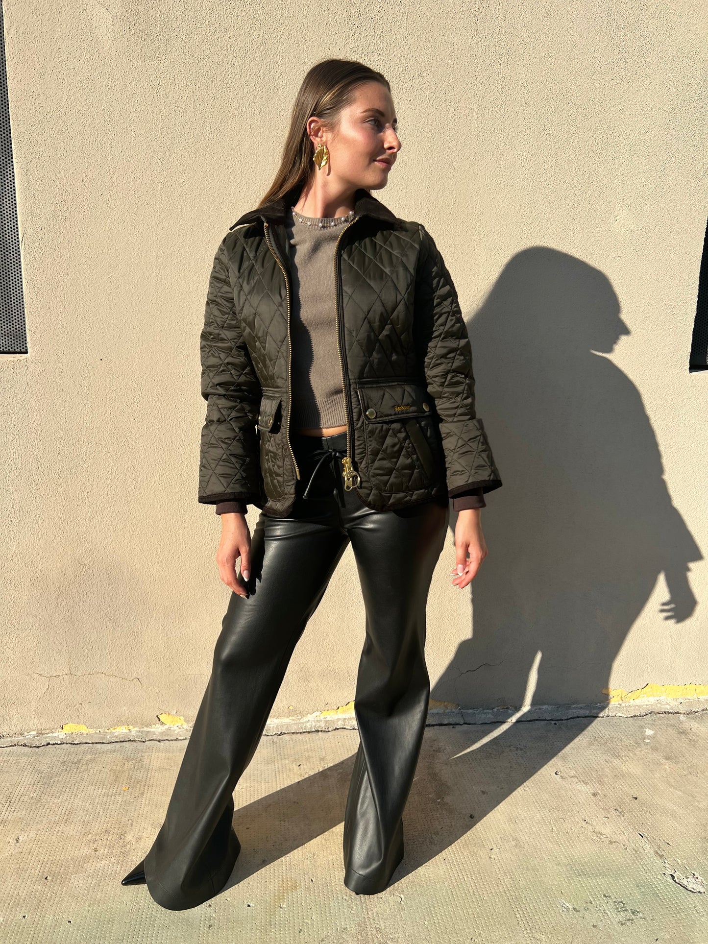 PANTALONE CON CINTURINO INCORPORATO,JIJIL.