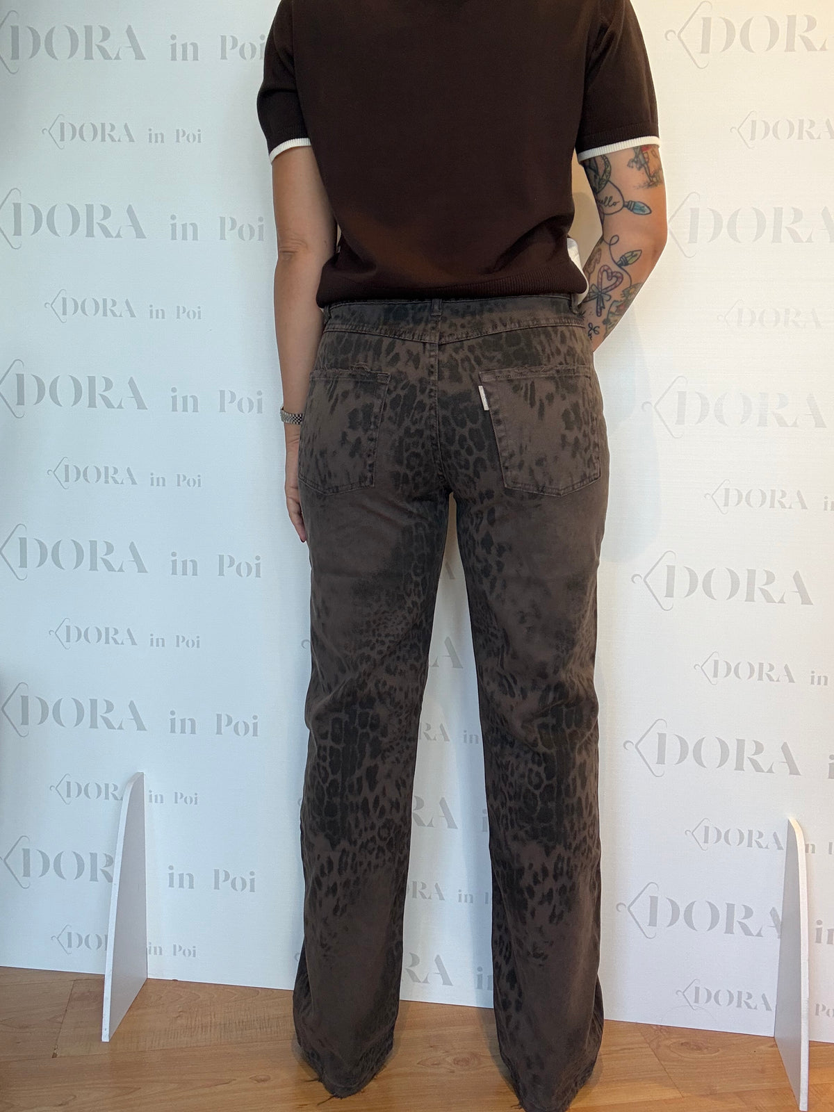 JEANS DRITTI IN BULL ANIMALIER,SOALLURE.