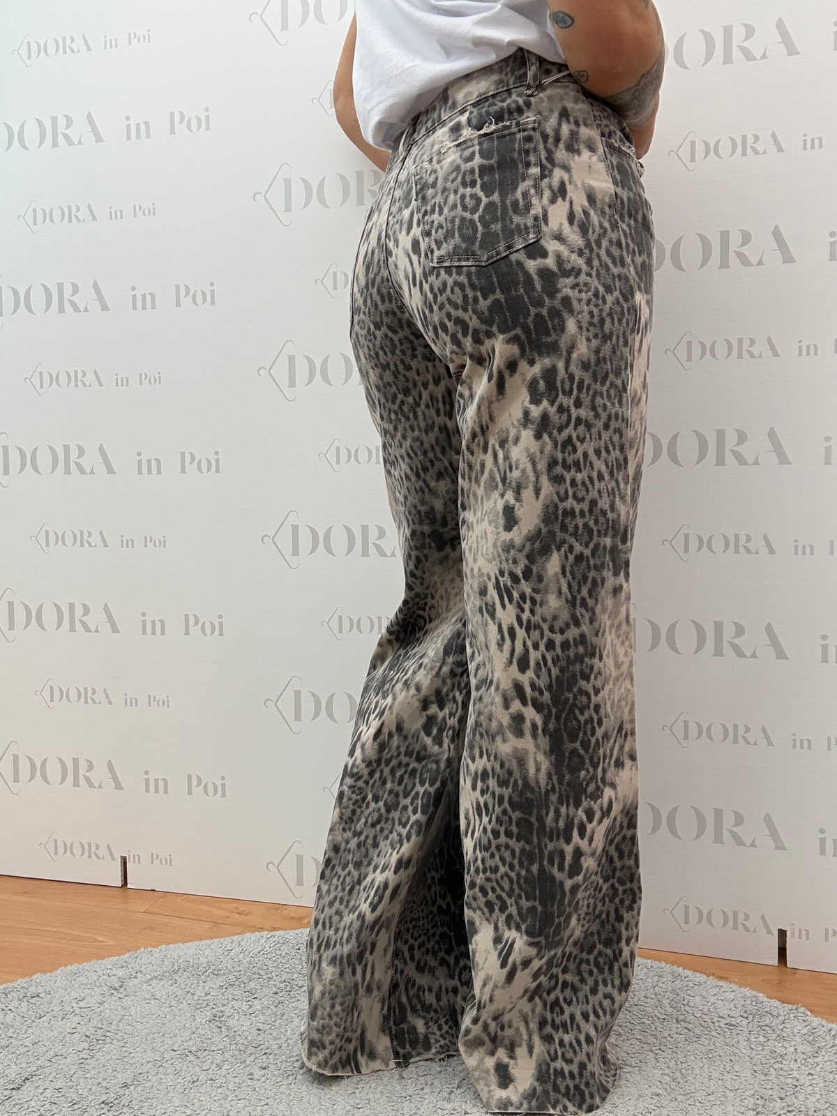 JEANS MAXI PALAZZO ANIMALIER,SOALLURE.