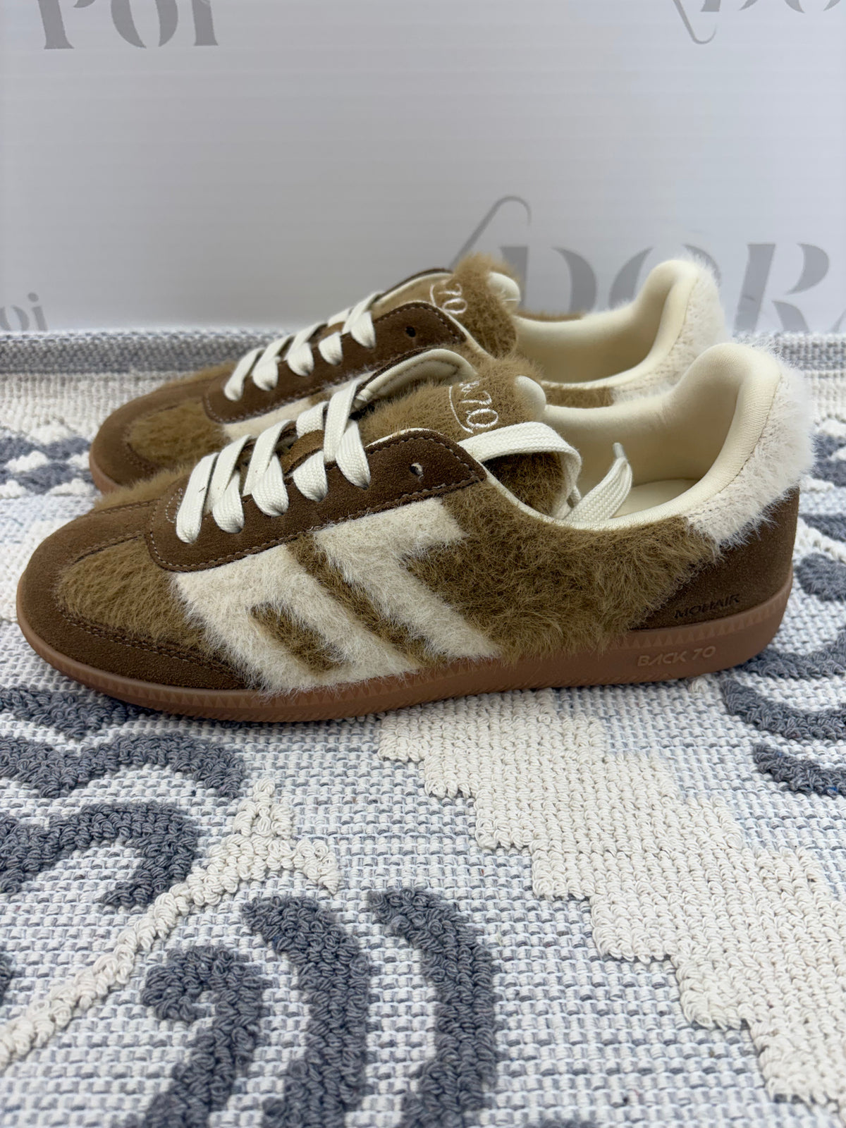 Sneakers in mohair beige,BACK 70.