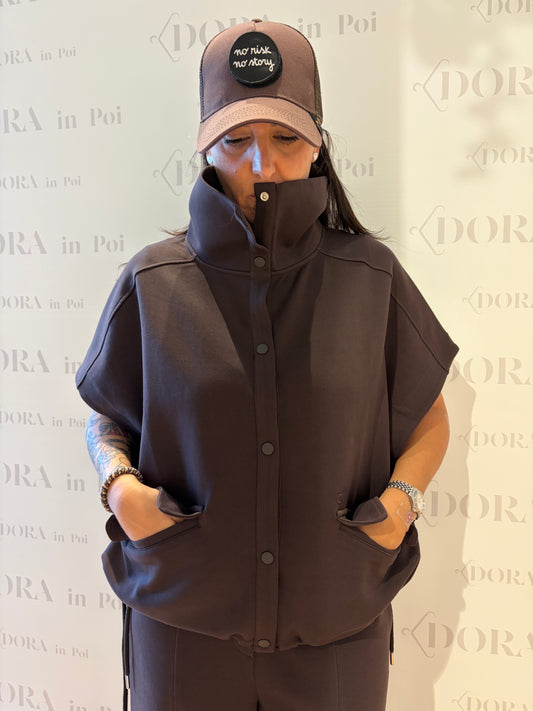 GILET OVER CON COLLO ALTO CIOCCOLATO,OWN.