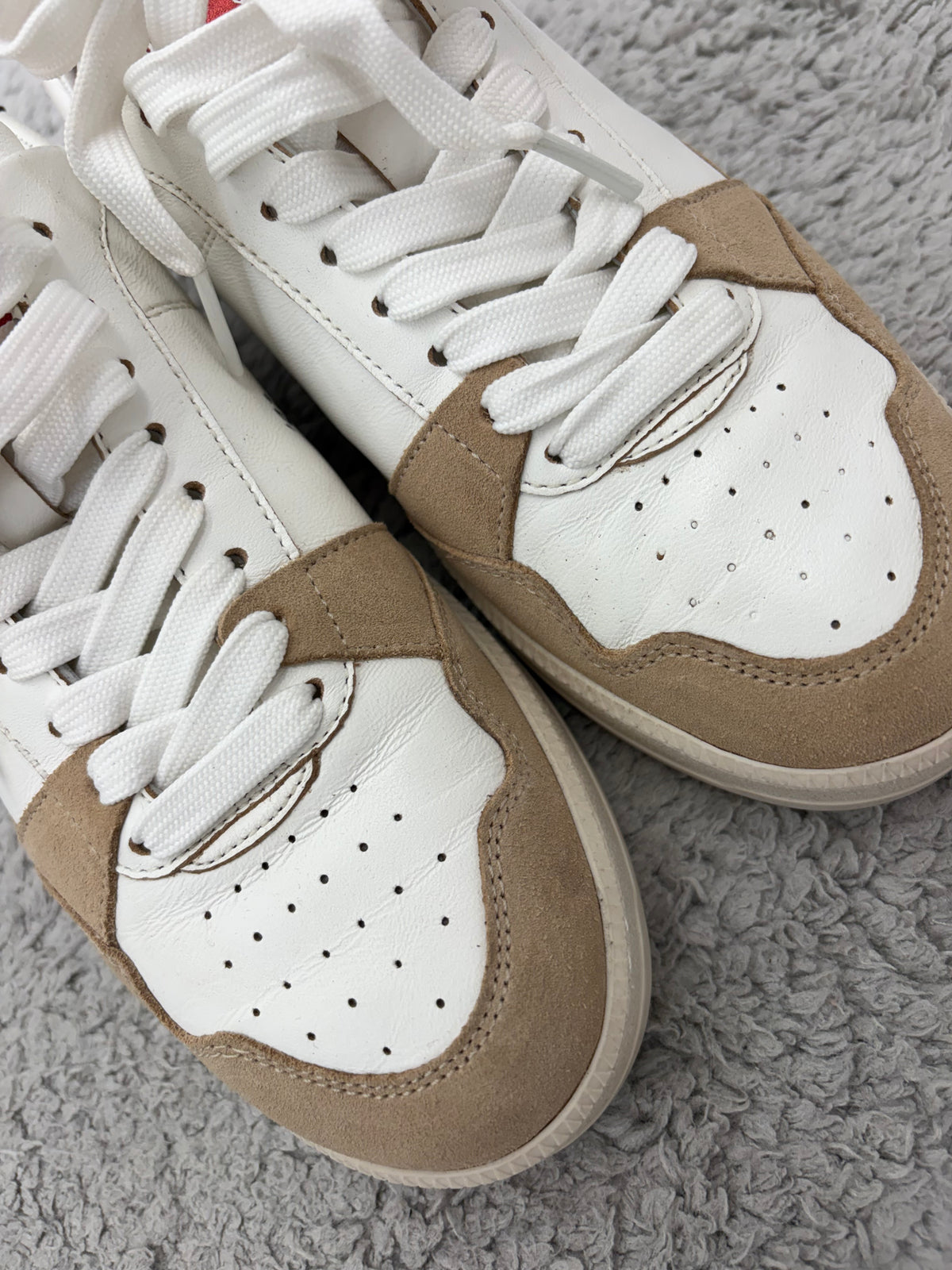 Sneakers bianco, taupe e bordeaux,PATRIZIA PEPE.