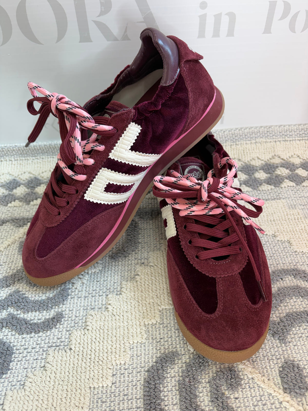 Sneakers bordeaux,BACK 70.